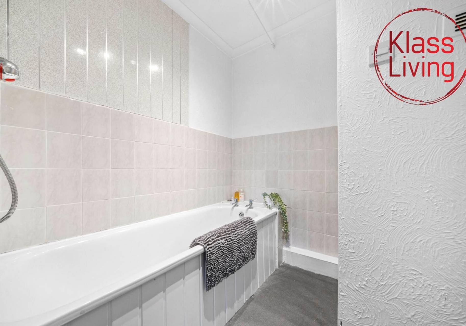 Elmbank Apartment By Klass Living Bellshill Buitenkant foto